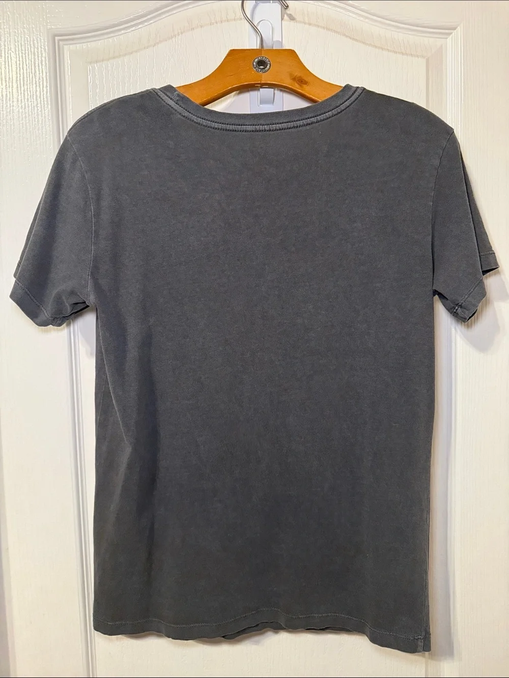 Full Tilt Women's Sun and Moon Cropped Grey Graphic Tshirt Size Small EUC